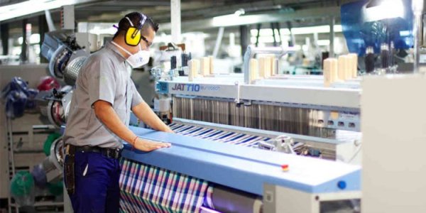 La econom&iacute;a perdi&oacute; impulso en abril