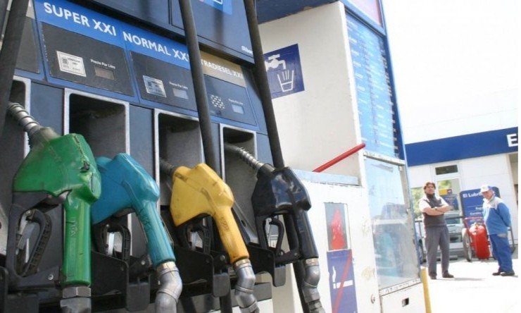 Se congela el precio de los combustibles hasta mitad de año 