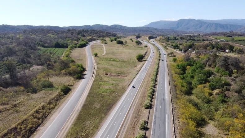 Nación anunció la privatización de 6 mil km de rutas y autopistas