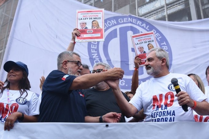 Volanteada provincial en rechazo a la Reforma Laboral
