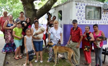 Castración de mascotas en vecinal Sargento Cabral de Santo Tomé 
