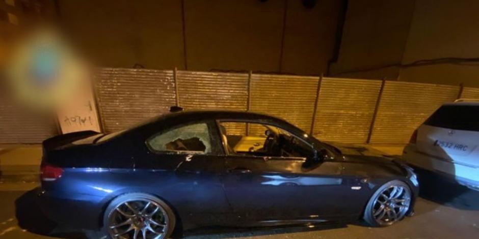 Un padre destrozó el auto de su hijo para evitar que maneje borracho