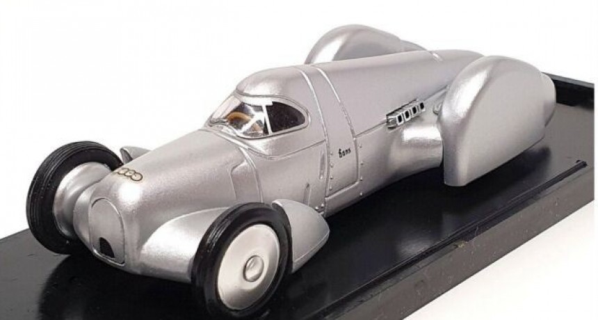 Auto de juguete rompió récord de velocidad