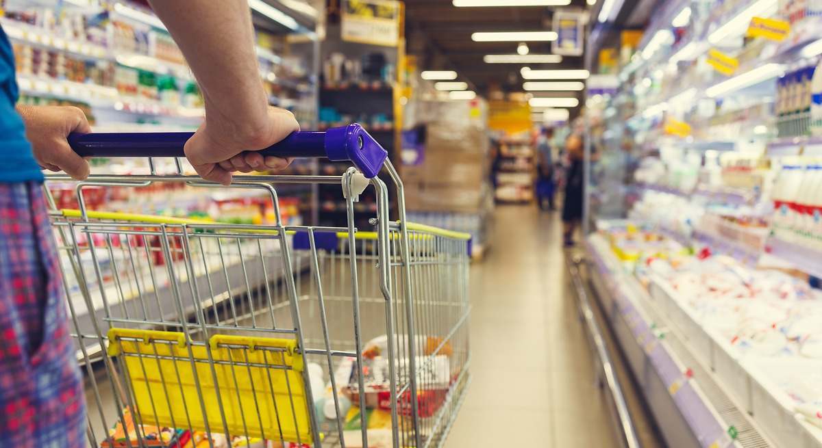 El consumo en supermercados sigue en caída