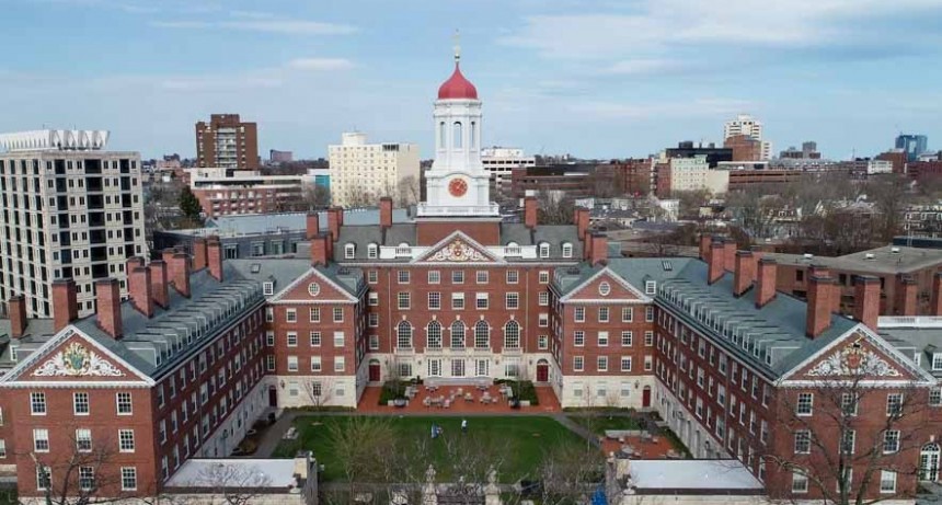 Harvard incorpora a la Inteligencia Artificial como profesor