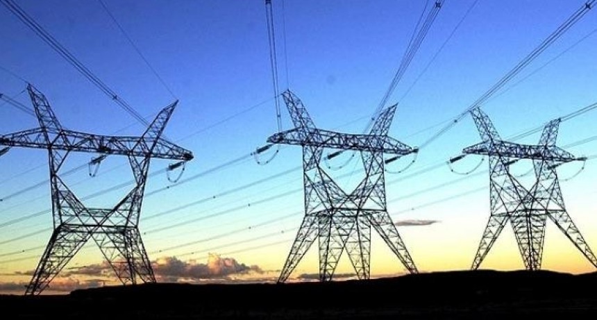 El consumo de energía subió siete por ciento interanual durante abril 