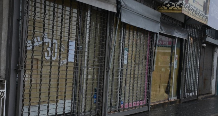 Los comercios sostienen que la modalidad “Take Away” no alcanza y aguardan por asistencia del Estado