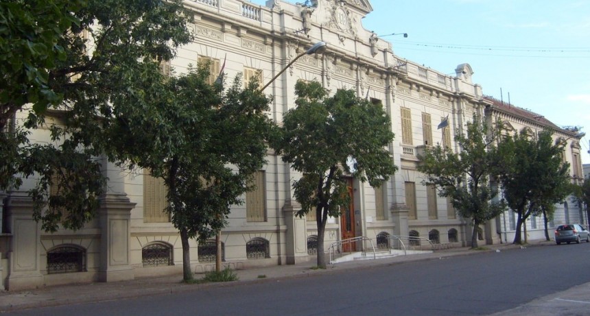 El Registro Civil realiza solo trámites esenciales