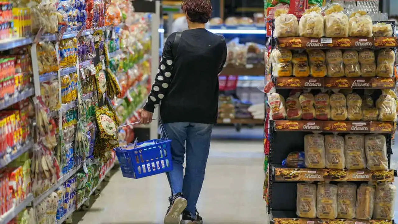 Estudio revela que el 63% de los trabajadores gana menos de un mill&oacute;n de pesos