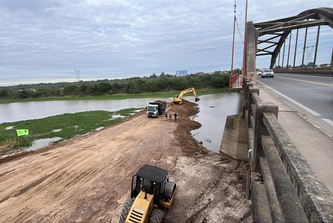 La colocación de los pilotes del nuevo puente inicia a fines de mes