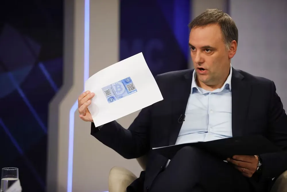 Adorni present&oacute; su declaraci&oacute;n jurada