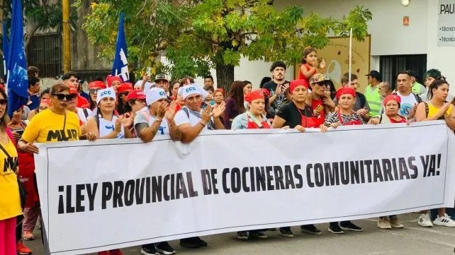 Cocineras comunitarias reclaman reconocimiento laboral y salarial