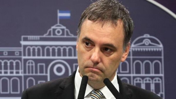 Diputados santafesinos impulsan la interpelaci&oacute;n a Manuel Adorni 