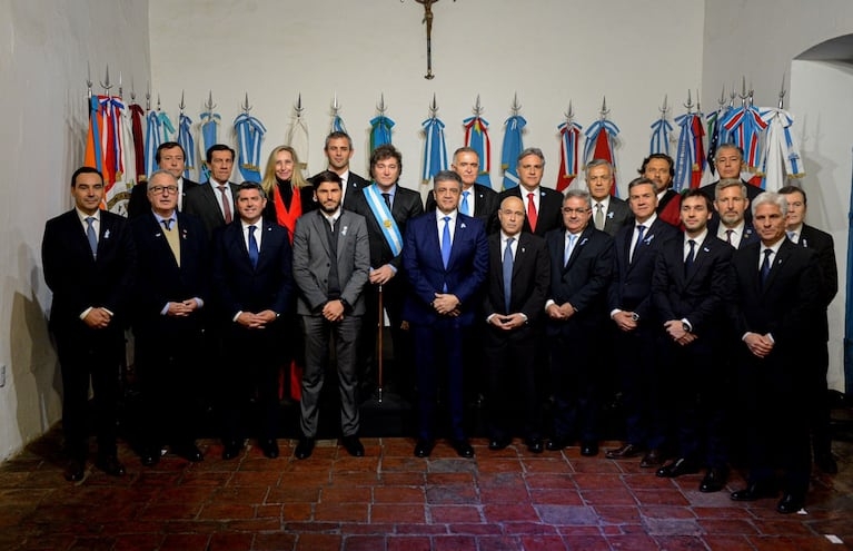 CONTINÚA LA TENSIÓN ENTRE NACIÓN Y GOBERNADORES