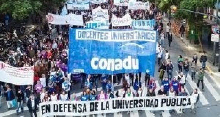 El Gobierno nacional convocará a los gremios universitarios