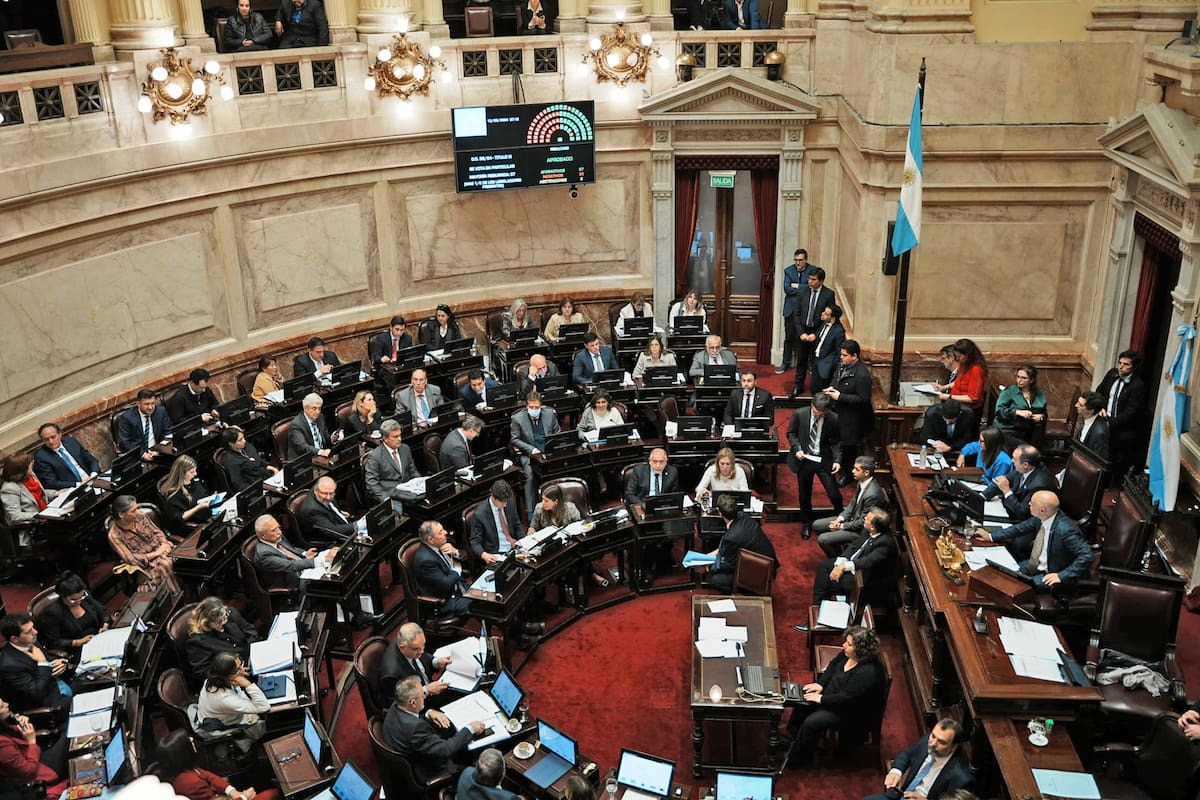 La Legislatura tiene sus primeros debates de interpretación de la nueva Carta Magna