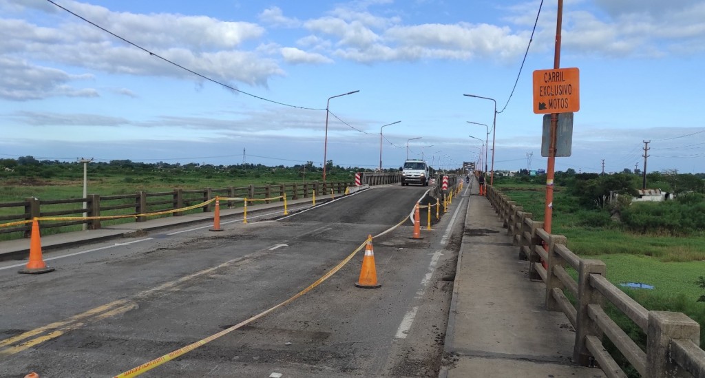 Pullaro adelantó que el mes próximo licitarán el puente Santa Fe - Santo Tomé