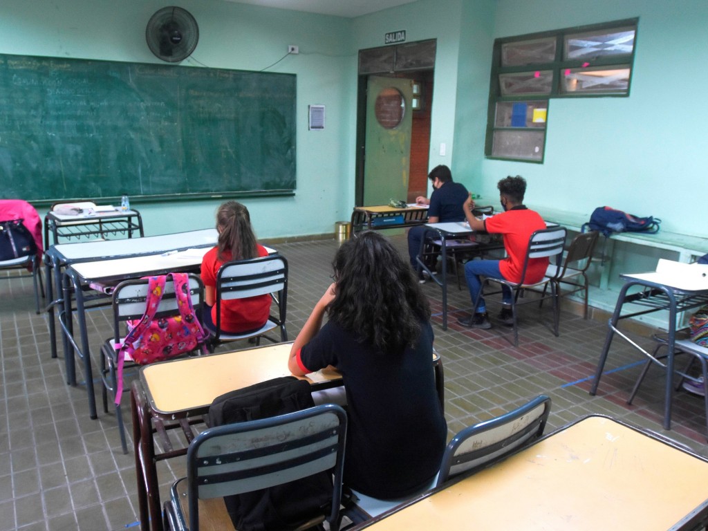 Menos de la mitad de los alumnos de la primaria llegan a sexto grado con aprendizajes esperados