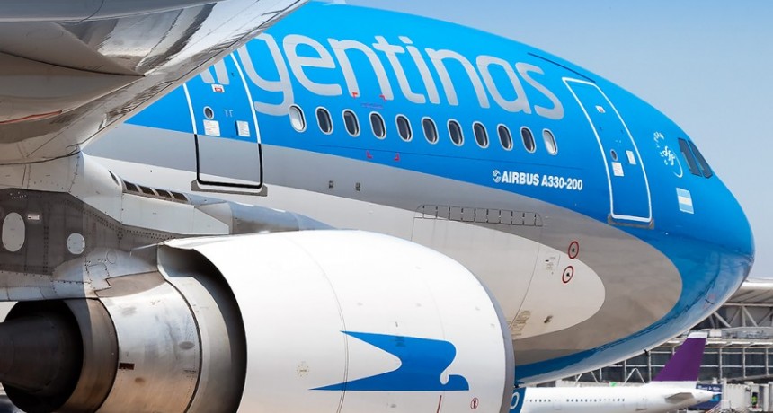 La privatización de Aerolíneas Argentinas vuelve a discutirse en comisiones 