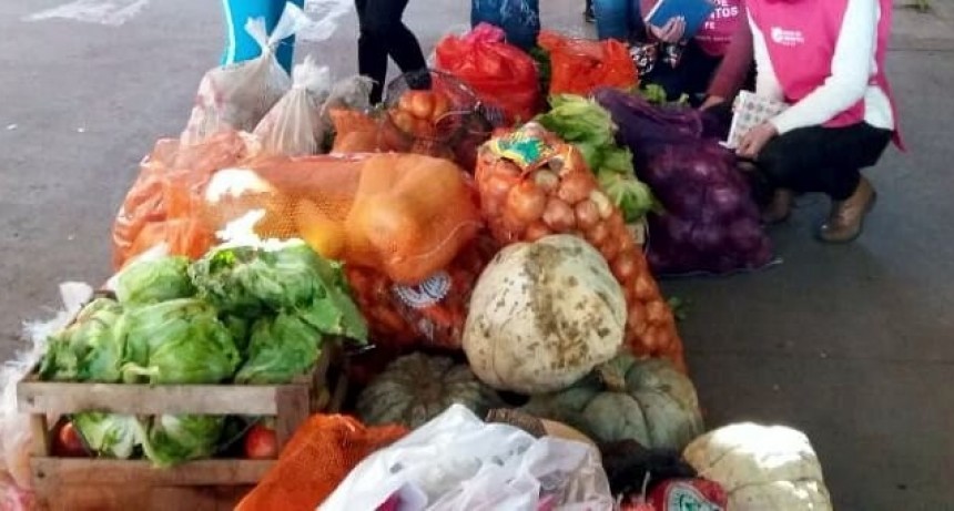 Productores de alimentos recibieron $1 por cada $3,50 que pagaron los consumidores