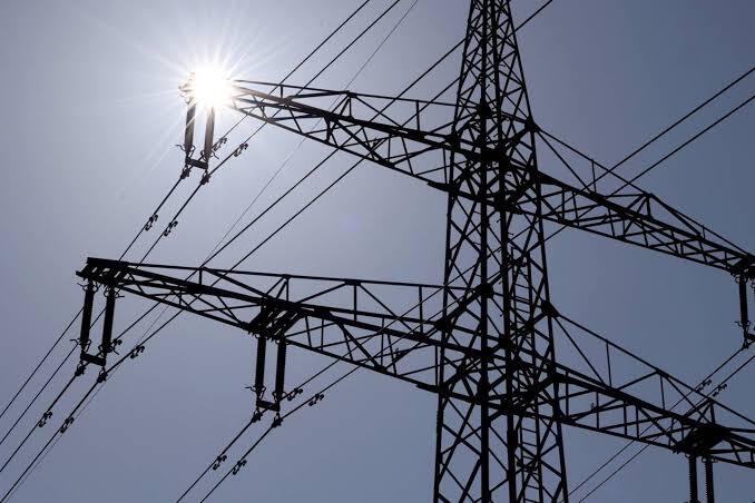 Santa Fe revisará los criterios de la tarifa social para consumo eléctrico