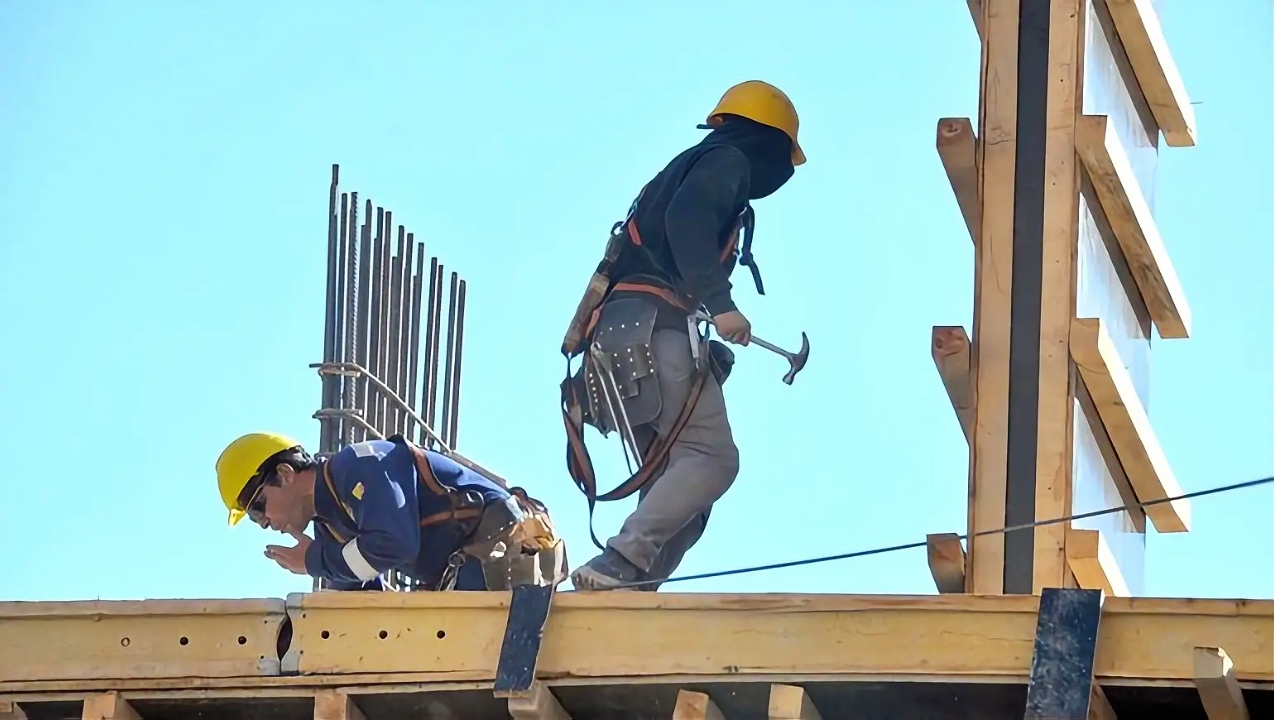 Avanzan borradores de la reforma laboral