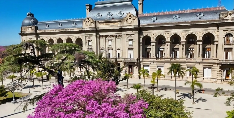 La provincia prepara la futura Ley Orgánica de Municipios