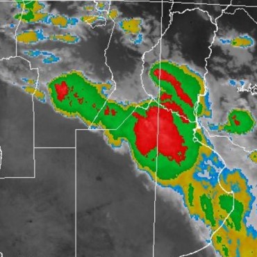 Alerta meteorológica por probables tormentas fuertes en centro y sur de Santa Fe